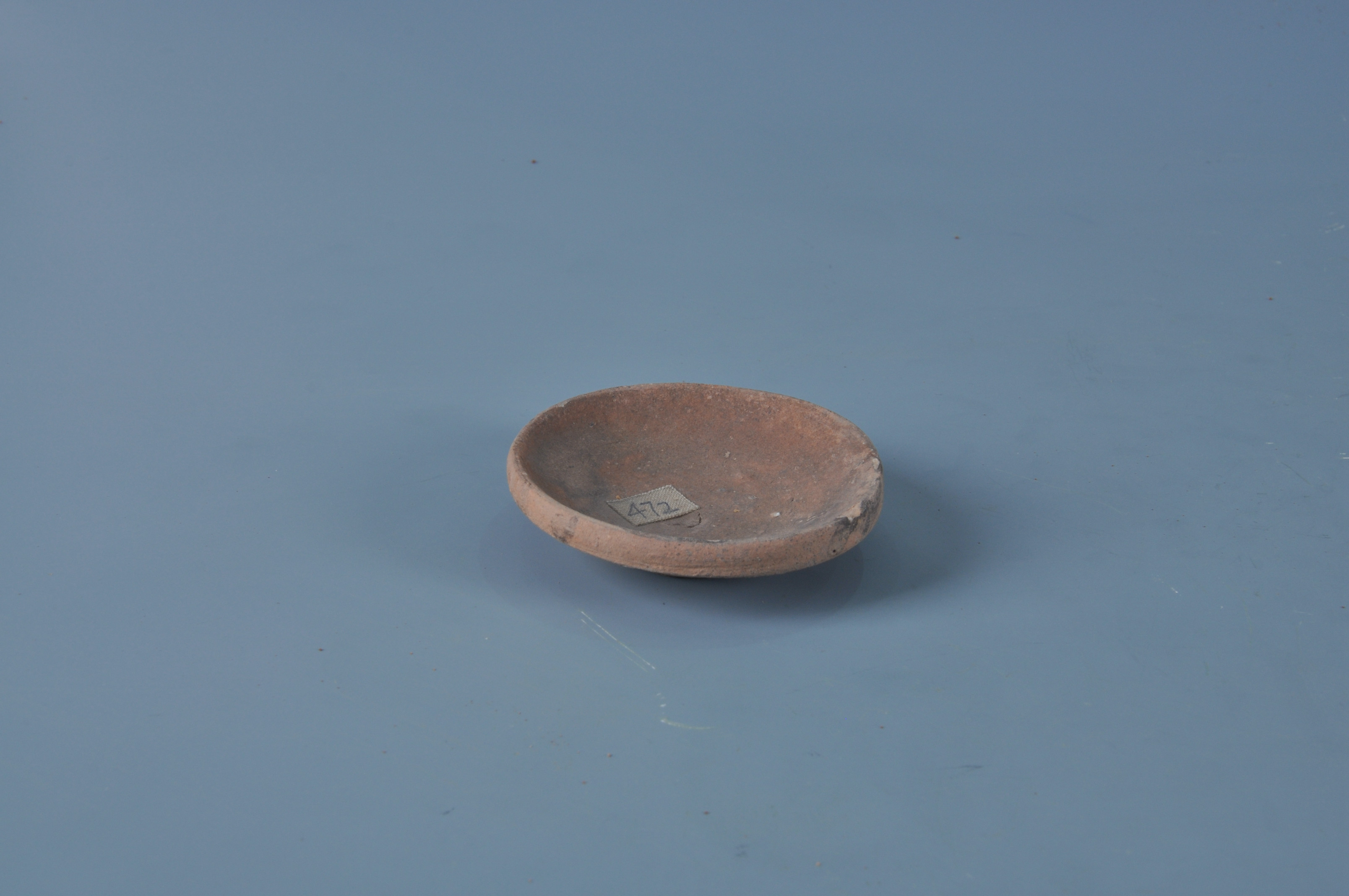 明黑釉陶油盏