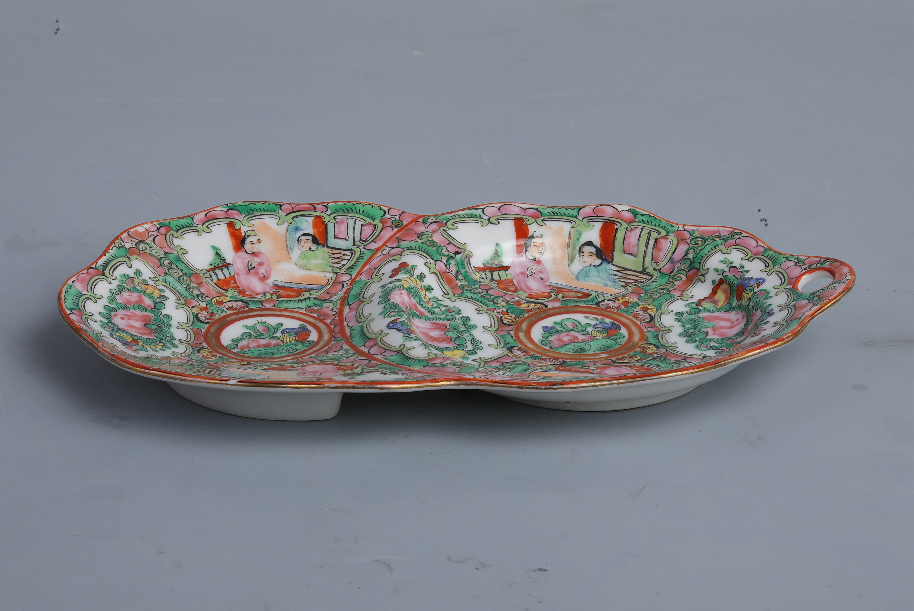 清道光广彩花鸟人物纹餐巾碟