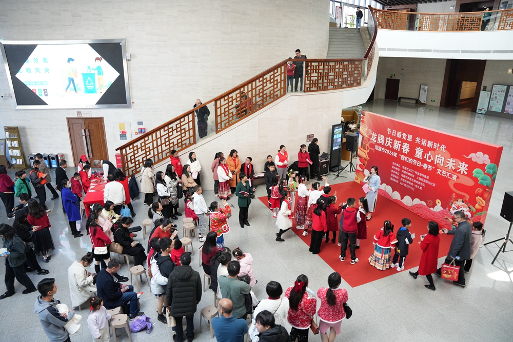 博物馆里过大年： 蛇年闹新春 河博乐翻天